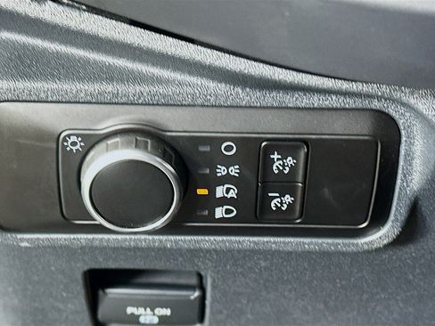 Used 2025 Ford Bronco Big Bend image 17