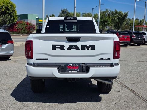 New 2026 RAM 2500 Big Horn AWD/4WD image 5