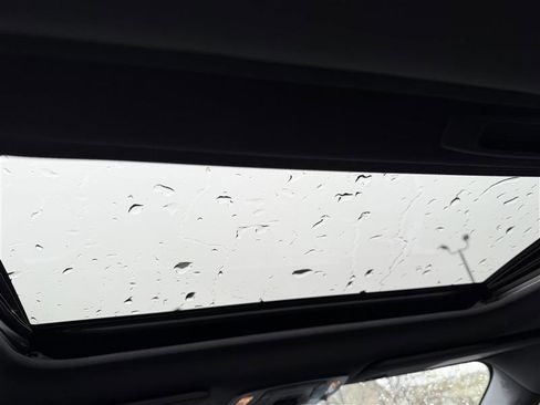 Used 2022 Toyota Sienna XSE w/ XSE Plus Package AWD/4WD image 13