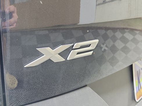 Used 2026 BMW X2 xDrive28i AWD/4WD image 7