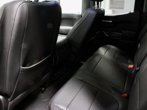 Used 2021 Chevrolet Silverado 1500 LT image 22