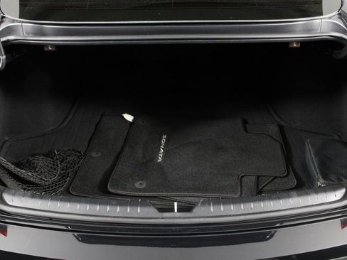 Used 2020 Hyundai Sonata SE w/ Cargo Package image 15