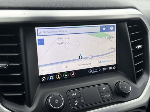 Used 2022 GMC Acadia SLE w/ Driver Convenience Package image 18