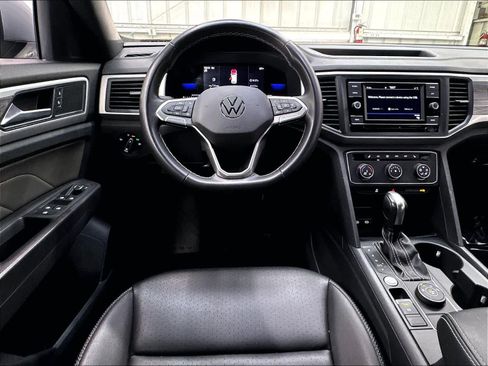 Used 2023 Volkswagen Atlas Cross Sport SE AWD/4WD image 11