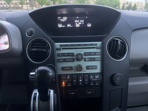 Used 2011 Honda Pilot EX-L image 22