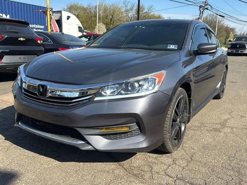 Used 2017 Honda Accord Sport Special Edition image 1