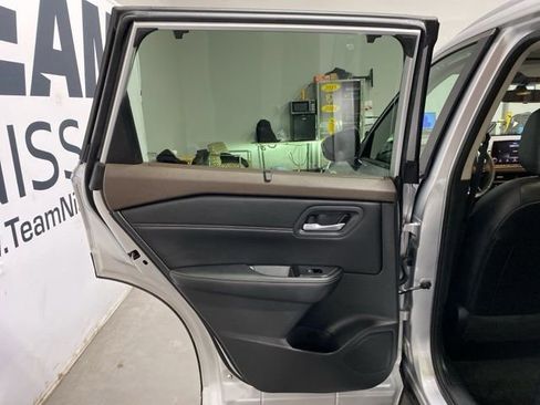 Certified 2023 Nissan Rogue SV w/ SV Premium B Package image 23