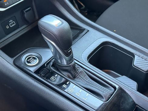 Certified 2024 Nissan Sentra S FWD image 27