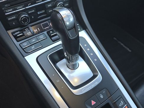 Used 2016 Porsche 911 Carrera S image 26