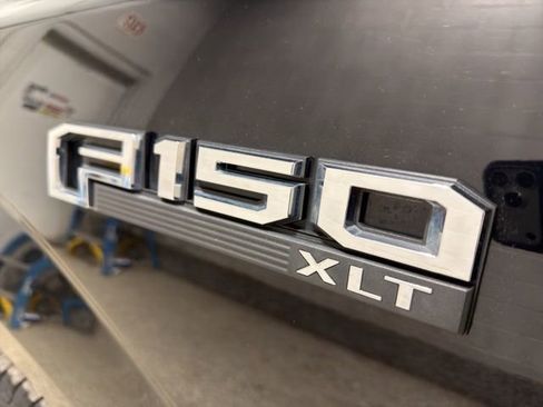 Used 2018 Ford F150 XLT w/ Equipment Group 302A Luxury image 29