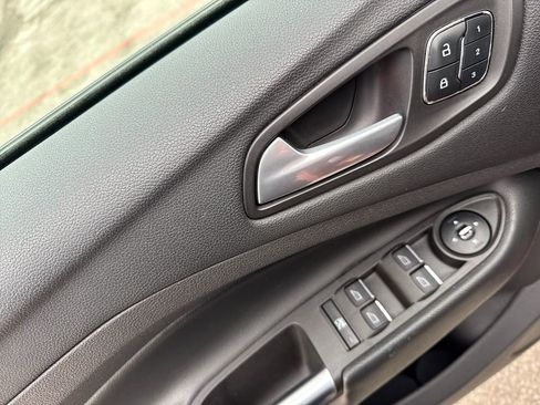 Used 2013 Ford Escape SEL image 12