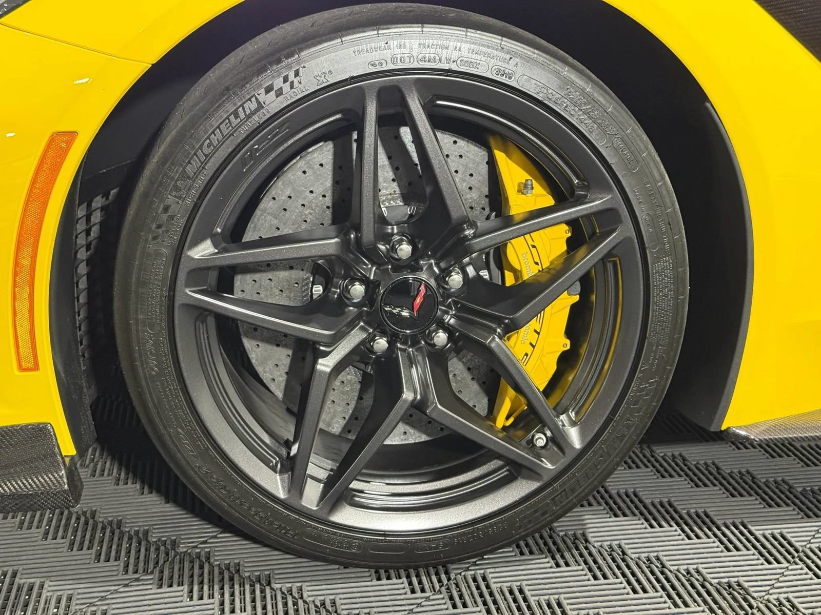 Used 2019 Chevrolet Corvette ZR1 RWD image 27