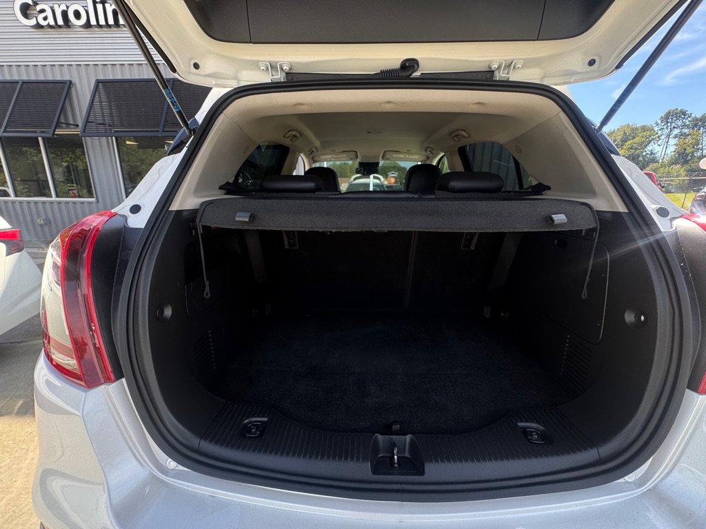 Used 2020 Buick Encore Preferred FWD image 19