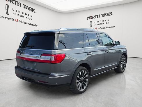Used 2021 Lincoln Navigator Reserve w/ Luxury Package AWD/4WD image 5