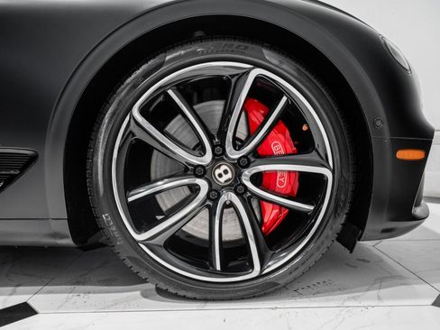 Used 2020 Bentley Continental GT image 16