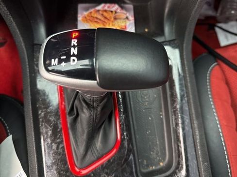 Used 2016 Dodge Charger SRT image 15