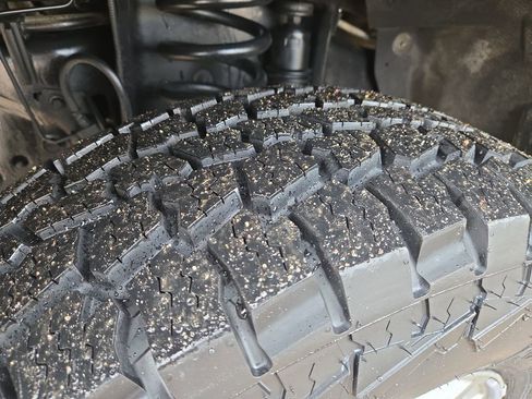 Used 2015 Ford F250 XLT w/ FX4 Off-Road Package image 11