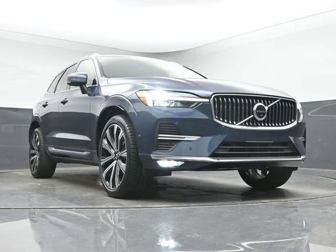Used 2023 Volvo XC60 B5 Ultimate w/ Climate Package AWD/4WD image 39