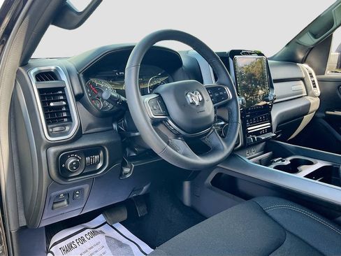 Certified 2025 RAM 1500 Big Horn AWD/4WD image 9