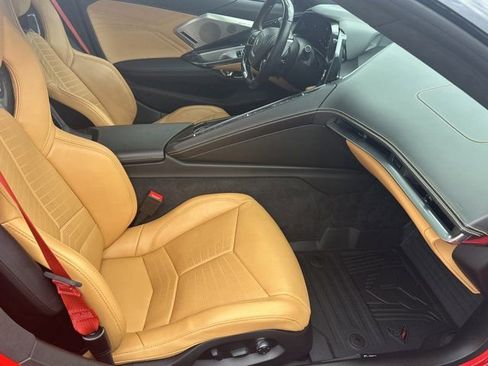 Used 2023 Chevrolet Corvette Z06 w/ Z07 Performance Package image 17