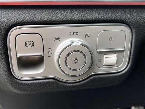 Used 2022 Mercedes-Benz GLS 450 4MATIC image 31