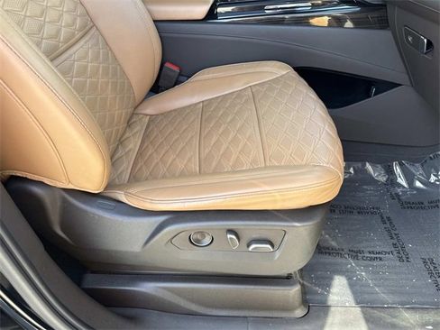 Used 2021 Cadillac Escalade Premium Luxury w/ Driver Assist Tech Package image 16