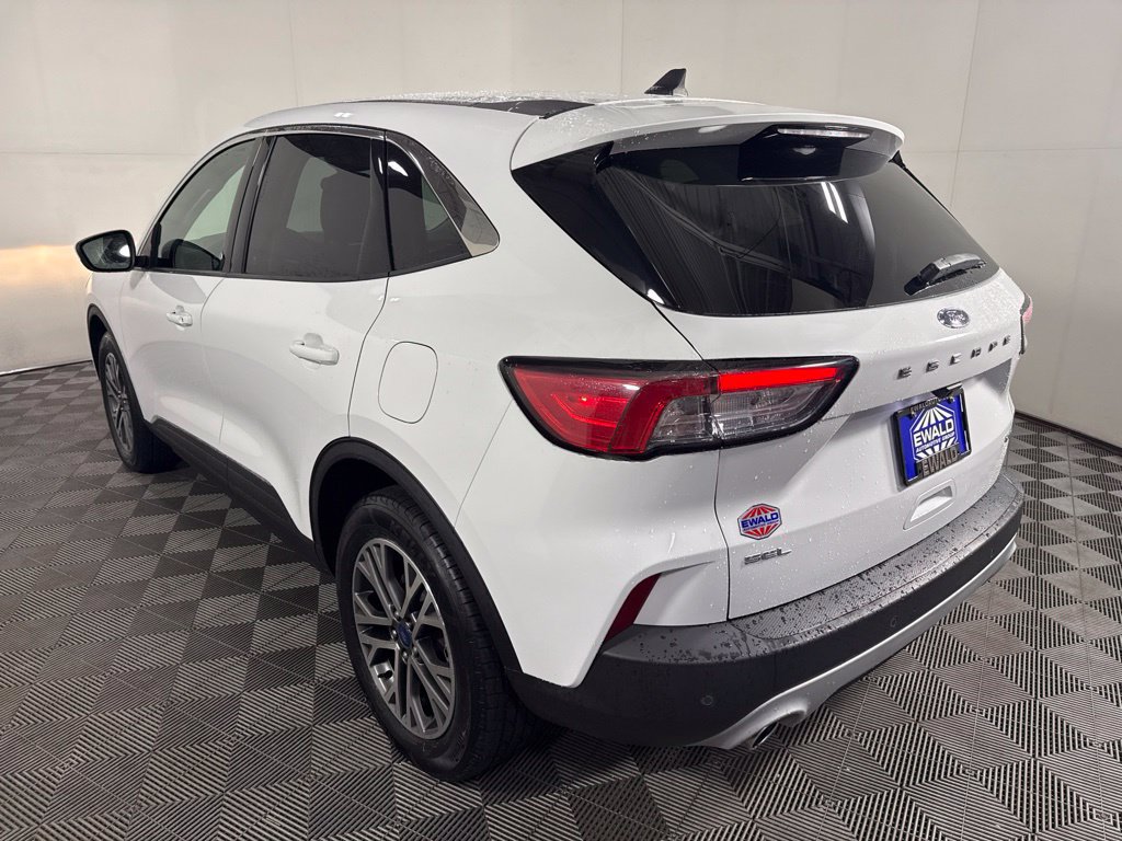 Certified 2022 Ford Escape SEL AWD/4WD image 7