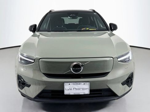 Used 2023 Volvo XC40 Recharge Ultimate w/ Protection Package Premier AWD/4WD image 6