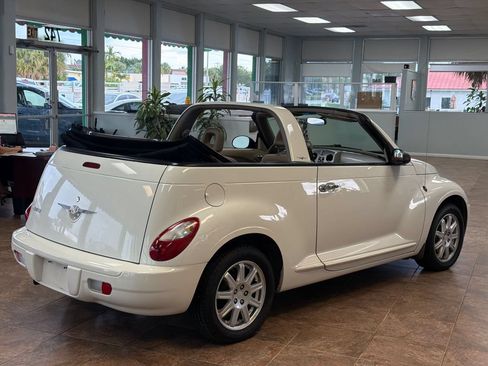 Used 2008 Chrysler PT Cruiser Convertible FWD image 6
