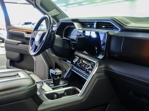 Used 2022 GMC Sierra 1500 Denali image 19