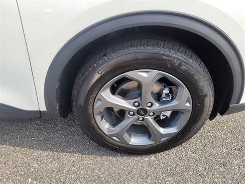 New 2025 Ford Escape ST-Line w/ Tech Pack #1 image 15