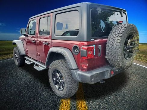 Used 2021 Jeep Wrangler Unlimited Sport AWD/4WD image 2
