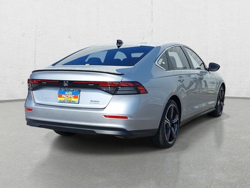 Used 2024 Honda Accord Sport image 5