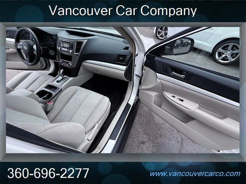 Used 2013 Subaru Legacy 2.5i AWD/4WD image 16