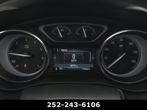 Used 2020 Buick Envision Essence FWD image 22