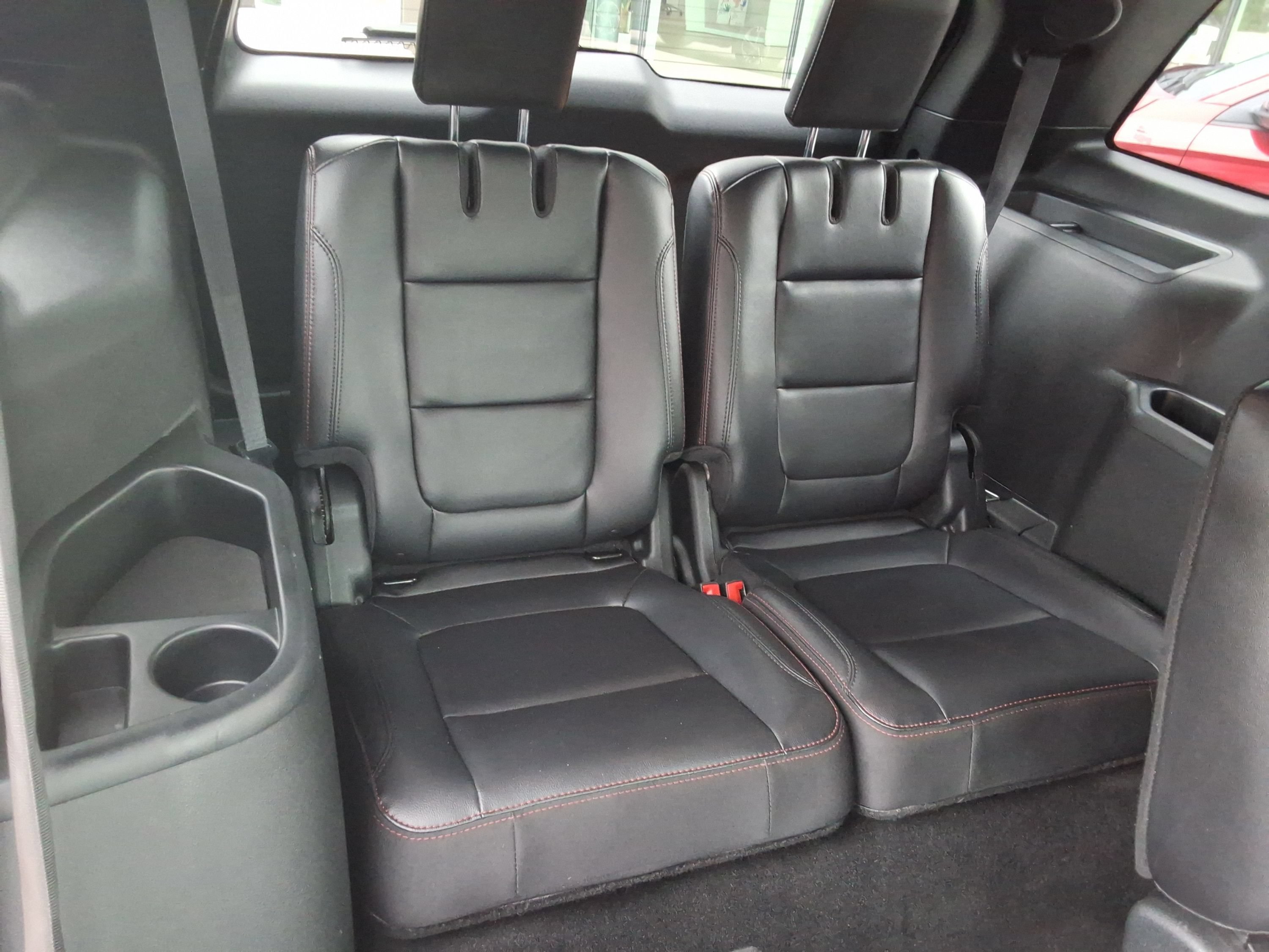 Used 2019 Ford Explorer Sport w/ Equipment Group 401A AWD/4WD image 32