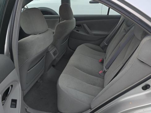 Used 2007 Toyota Camry LE image 11