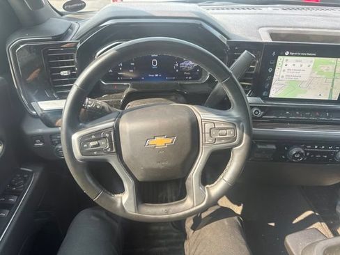 Used 2026 Chevrolet Silverado 1500 LT AWD/4WD image 10
