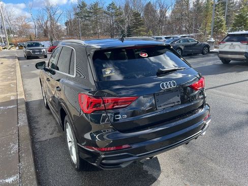 Certified 2022 Audi Q3 2.0T Premium Plus image 41