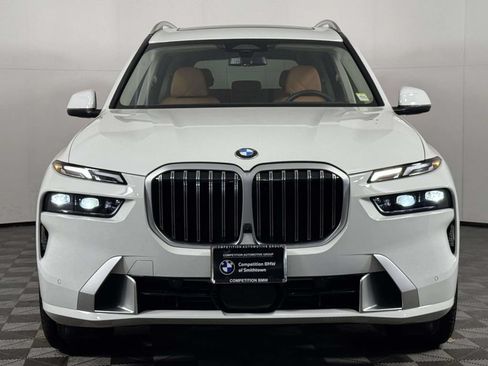 Used 2026 BMW X7 xDrive40i AWD/4WD image 6