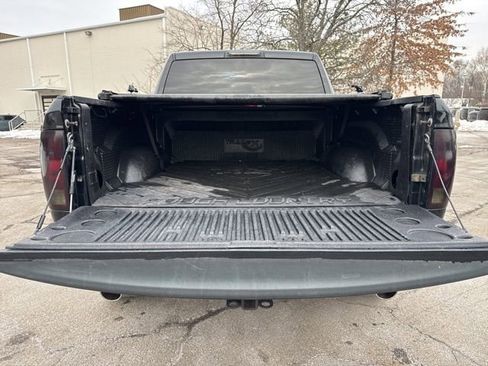 Used 2016 RAM 1500 Express w/ Black Ram 1500 Express Group image 25