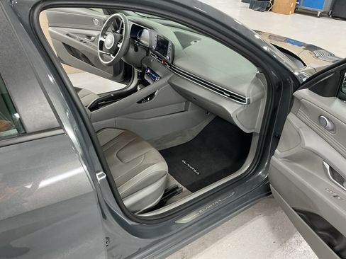 Used 2026 Hyundai Elantra Sport FWD image 16