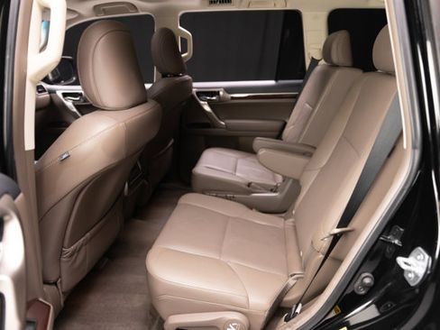 Used 2019 Lexus GX 460 Premium AWD/4WD image 11