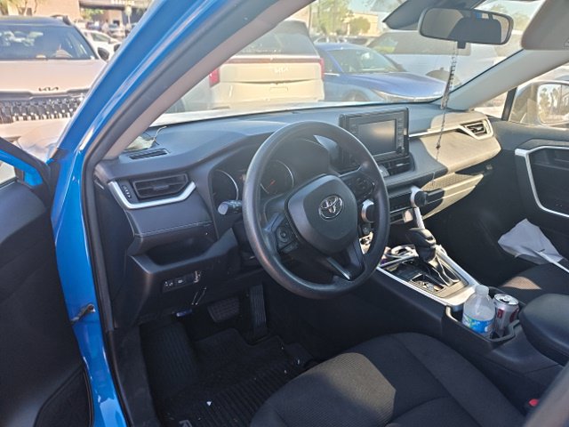Used 2019 Toyota RAV4 LE w/ All Weather Liner Package FWD image 7