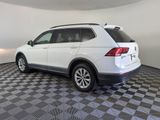 Used 2018 Volkswagen Tiguan SE image 3