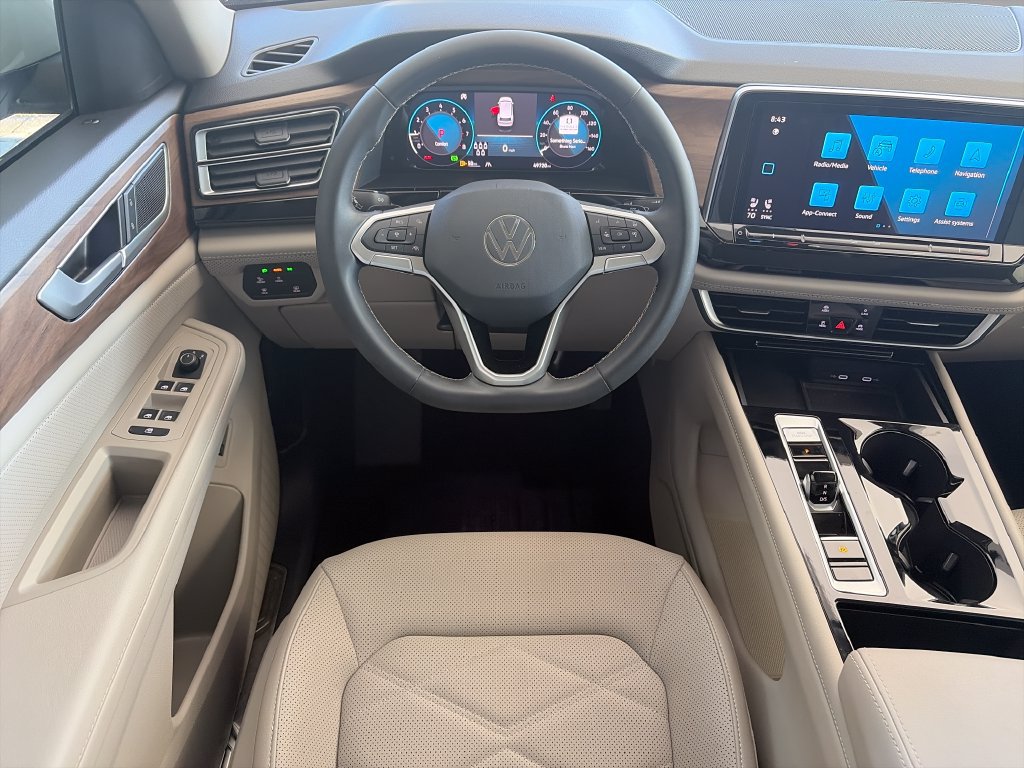 Certified 2024 Volkswagen Atlas SE w/ Panoramic Sunroof Package FWD image 36