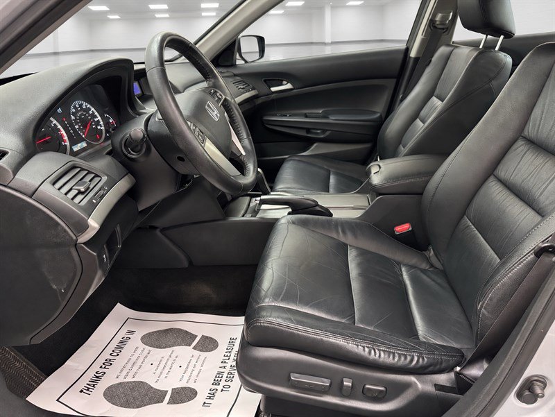 Used 2012 Honda Accord SE image 16