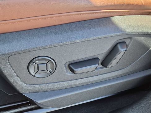 Certified 2024 Audi Q8 e-tron Premium Plus w/ Premium Plus Package image 16