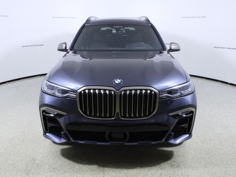 Used 2022 BMW X7 M50i image 2