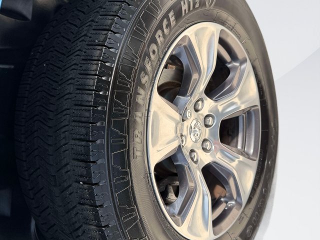 Used 2021 RAM 1500 Laramie AWD/4WD image 8